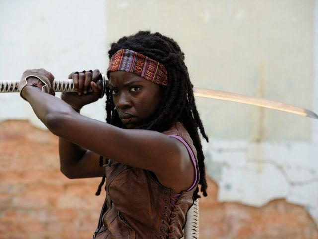 chomu-u-zhiteliv-afriki-temna-shkira-jak