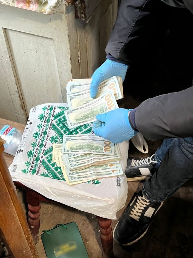 na-lvivshhini-zatrimano-narkodillera-jak