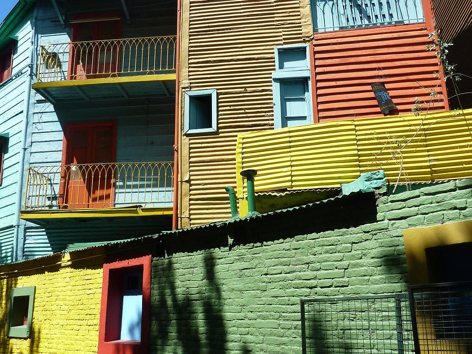 nejmovirno-krasivi-ta-barvisti-mista-svi