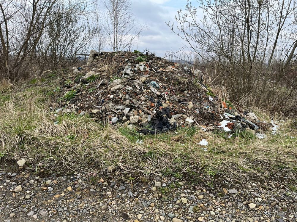 u-nizci-gromad-lvivshhini-znovu-zafiksuv