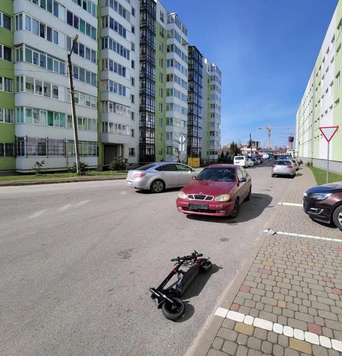 u-lvovi-15-richnij-pidlitok-na-elektrosa