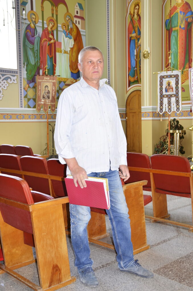DrogMedia Сергій Булко: як дрогобицький художник повертає в українські храми красу і світло