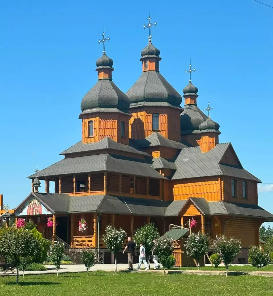 Церква Дрогобицьких священномучеників Северіяна, Якима та Віталія