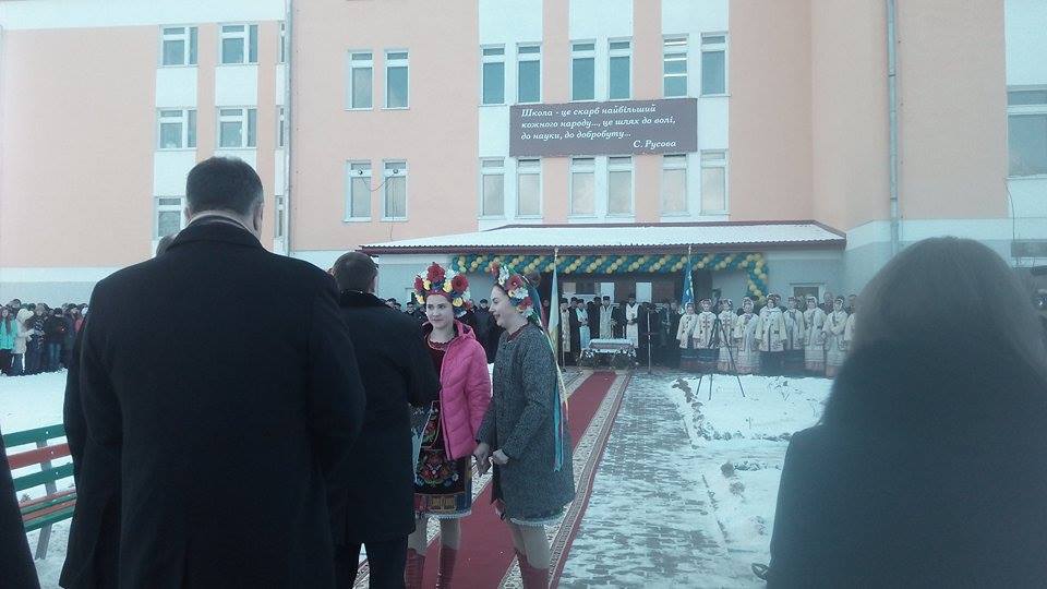 DrogMedia Без квартири, землі і машини, але з готівкою: декларація голови РДА Шутка