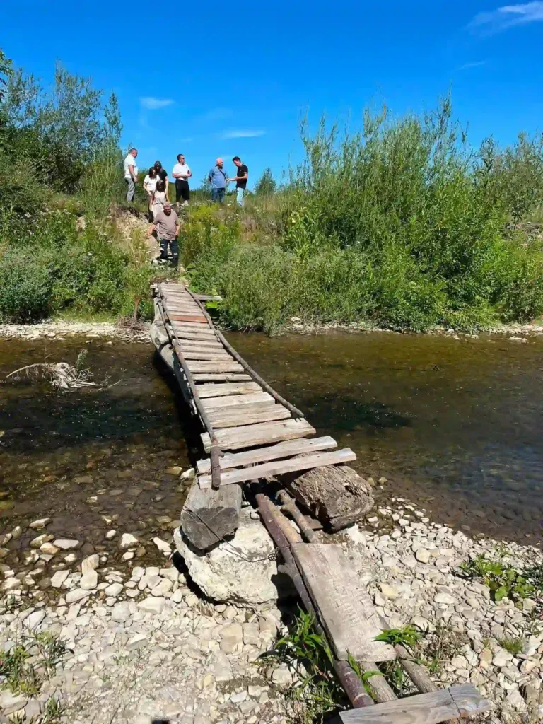 комісія на річці Бистриця