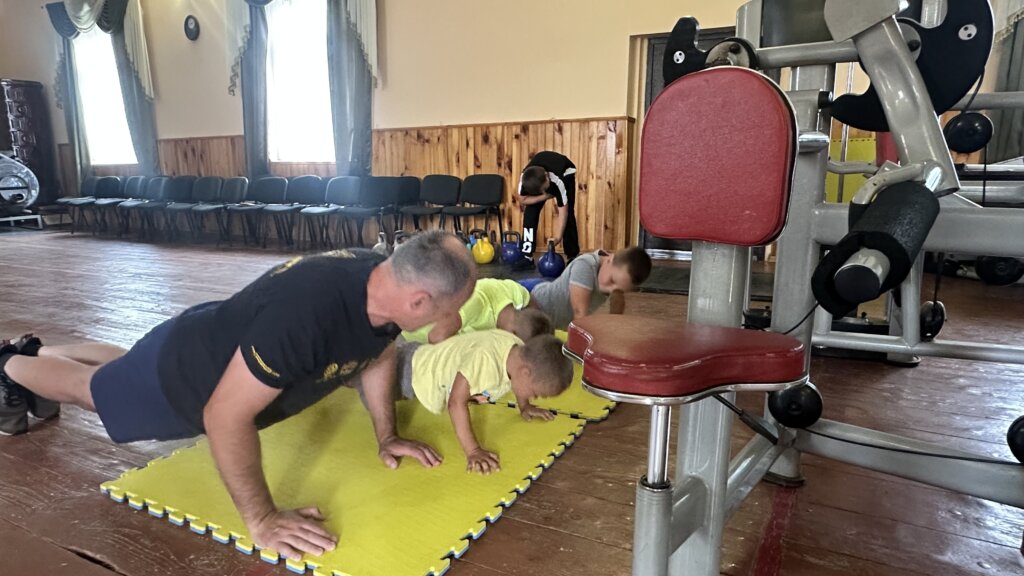DrogMedia З села – на п'єдестал Європи: історія тренера і його вихованців зі Східницької ТГ