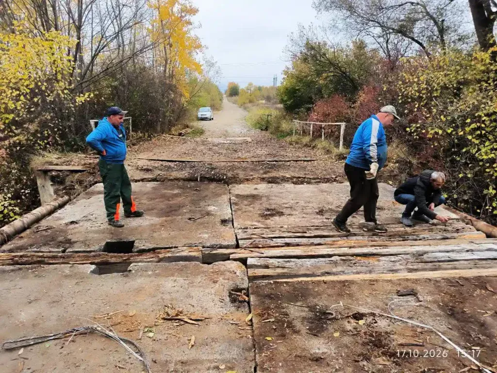У Модричах Трускавецької громади місцеві мешканці власними силами відремонтували аварійний міст